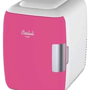 Refrigerator can be used in dorm room or for a spa (portable